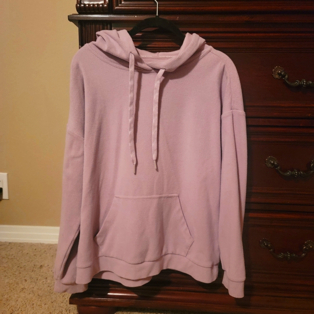 Hooded long sleeve shirt